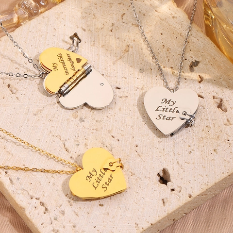 Collana con Medaglione a Cuore in Acciaio Inossidabile per Donna Ciondolo a Cuore Vintage Minimalista Gioielli Regalo