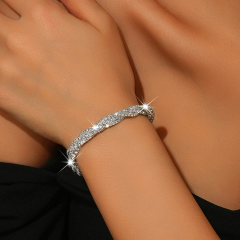 Elegant Twisted Layered Rhinestone Bracelet Shiny Geometric Gold Silver Plated Alloy Copper Bracelet Jewelry For Women Party Daily Accessories