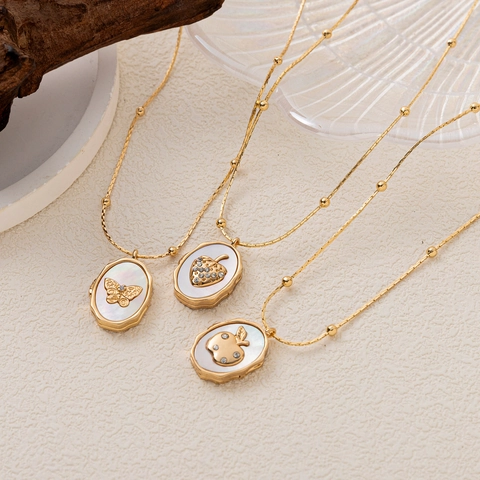 Vintage 18K Gold Plated Copper Mother Of Pearl Locket Necklace For Women Shell Fruit Butterfly Heart Photo Frame Pendant Jewelry Gift