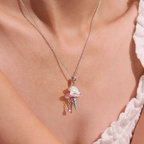 Collar de Perlas Artificiales Colgante de Helado y Lazo Joyería de Aleación para Mujer Dulce Perla Barroca Artificial Animal Pez Cangrejo Ballena Encanto Clavícula Regalo