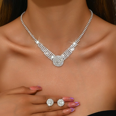 Set Gioielli da Sposa Matrimonio Brillante Strass Tondo Tonalità Argento Collana E Orecchini Per Donna Accessori Per Feste Serale