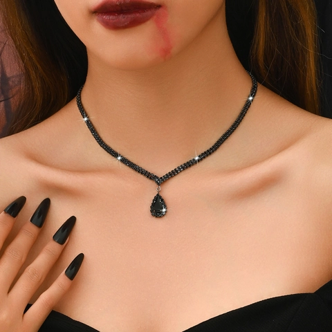 Gothic Schwarze Strass Choker Halskette Für Damen Halloween Hochzeit Party Schmuck Schwarze Wassertropfen Anhänger Kristall Halsketten