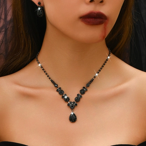 Gothic Black Rhinestone Jewelry Set Halloween Vampire Cosplay Waterdrop Heart Copper Necklace Earrings Bracelet Wedding Party Women Jewelry