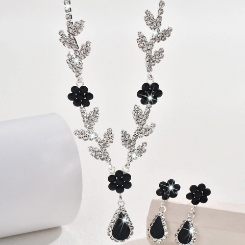 Juego de Joyas de Flores de Strass Lujoso Con Collar con Colgante de Gota de Agua Pendientes de Botón para Boda Fiesta Mujer Joyería de Banquete