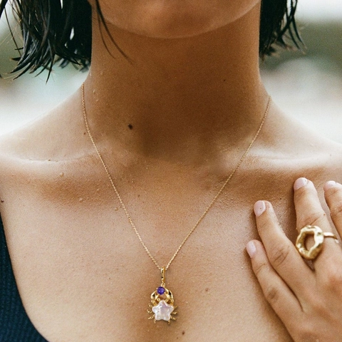 Vintage 18K Gold Plated Copper Ocean Crab Pendant Necklace For Women With Artificial Baroque Pearl Zirconia Jewelry Gift