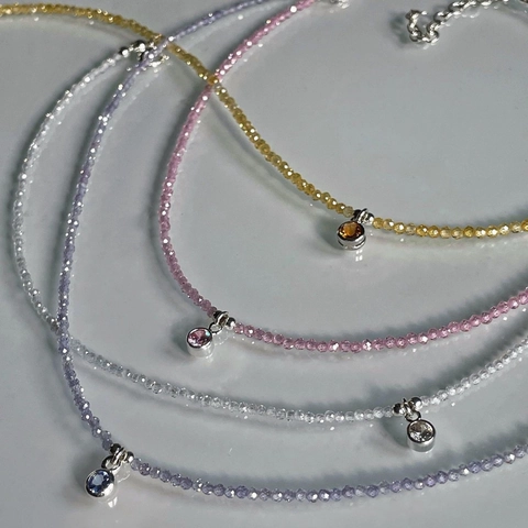 Collana di Perline Sfaccettate in Rame Minimalista da Donna Con Ciondolo Tondo in Zirconia Elegante Catena a Girocollo Gioielli