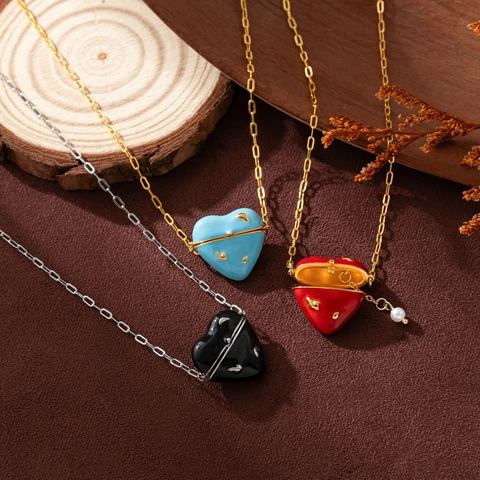Vintage Enamel Heart Pendant Necklace For Women Copper Hidden Pearl Secret Compartment Locket Jewelry Valentine Day Gift