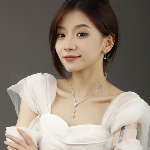 Elegant Silver Plated Alloy Zirconia Necklace Earrings Bracelet Jewelry Set For Women Bridal Wedding Banquet Fashion Accessories