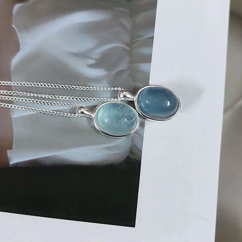 Minimalist Copper Moonstone Oval Pendant Necklace Silver Plated Blue Crystal Clavicle Chain For Women Daily Party Jewelry Gift