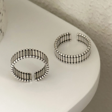 Vintage Thai Silver Style Vertical Stripe Round Bead Edge Open Ring For Women Minimalist Copper Electroplated Adjustable Jewelry