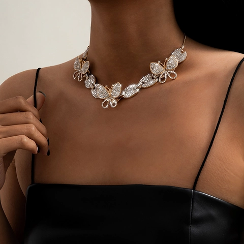 Luxus Legierung Voll Strass Schmetterling Anhänger Halskette Panzerkette Für Damen Vintage Party Statement Halsschmuck