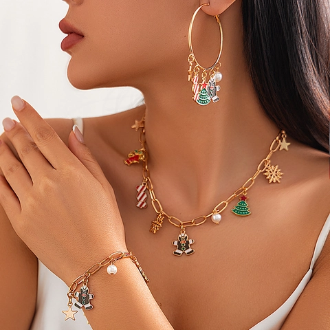 Set di Gioielli Natalizi in Lega Smaltata Omino di Pan di Zenzero Albero Fiocco di Neve Perla Artificial Collana Bracciale Orecchini Oro