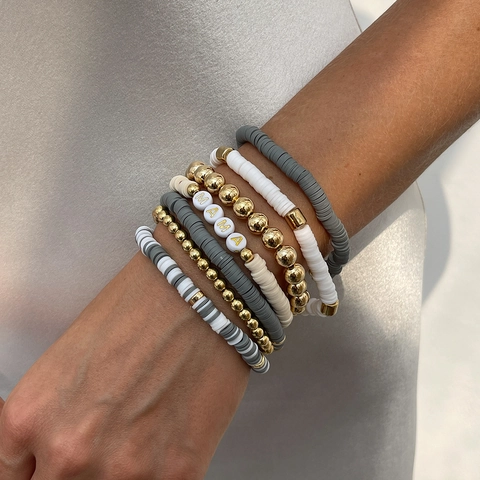 Boho Stapelbar Armband Set Für Damen Polymerton Heishi Perlen Holzperlen Goldperlen Armband Mama Love Buchstaben Charms Ethnische Stapelbare Armbänder Muttertag Schmuck Geschenk