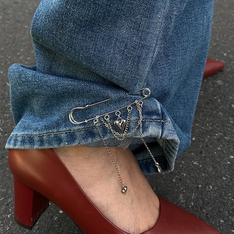 Spilla a Catena Multistrato in Metallo Argento Creativa Con Ciondolo a Stella a Cuore Y2K Punk Spilla da Balia Gioielli per Pantaloni da Donna