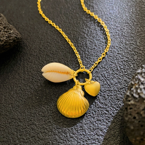 Collana con Pendente a Cuore e Conchiglia alla Moda per Donna in Acciaio Inossidabile Conchiglia Elegante Oro Argento