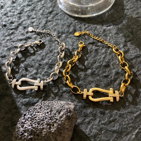 Fashion Stainless Steel Horseshoe Buckle Bracelet For Women Luxury Zircon Pavé U Shape Chain Link Bracelet Adjustable Hand Jewelry