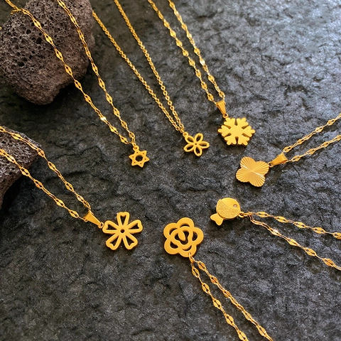 Elegant Stainless Steel Gold Plated Pendant Necklace For Women Rose Flower Clover Fish Snowflake Star Fashion Jewelry Gift