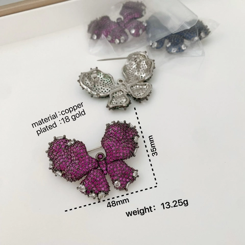 Luxus Kupfer Zirkon Schmetterling Brosche Für Damen Vergoldet Funkelnde Strass Brustnadel Für Hochzeit Party Kleid Anzug Zubehör