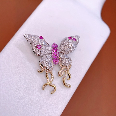 Elegante Zirconia Vlinder Broche Hanger Ketting Set Voor Dames Micro-Pave Legering Mode Sieraden Voor Trui Jas