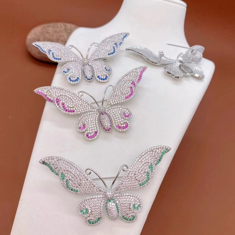 Elegant Copper Micro Inlaid Zirconia Butterfly Brooch Colorful Rhinestone Animal Lapel Pin For Women Suit Coat Banquet Jewelry Gift