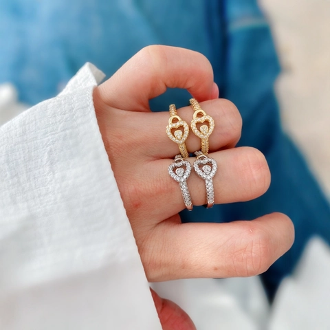 18K Vergoldetes Kupfer Herzschloss Schleife Offener Armreif Und Verstellbarer Ring Mit Zirkonia Für Damen Modeschmuck