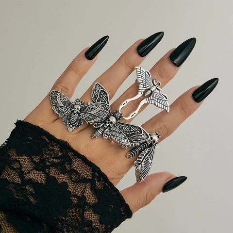 Gothic Antique Silver Moth Skull Rings Jewelry For Women Halloween Dark Style Butterfly Wings Finger Accessory Gift