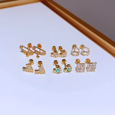 Exquisite Funkelnde Zirkonia Herz Ohrstecker Für Damen Titan Edelstahl Ohrstecker-Stift Piercing Schmuck Gold Ohrringe