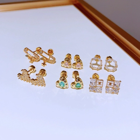 Exquisite Funkelnde Zirkonia Herz Ohrstecker Für Damen Titan Edelstahl Ohrstecker-Stift Piercing Schmuck Gold Ohrringe