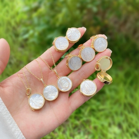 18K Gold Plated Copper Mother Of Artificial Pearl Religious Locket Necklace For Women Vintage Sacred Heart Virgin Mary Pendant Jewelry