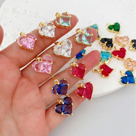 Ciondoli a Forma di Cuore in Zirconia Rame Placcato Oro Charms in Cristallo per DIY Creazione Gioielli Accessori Donna