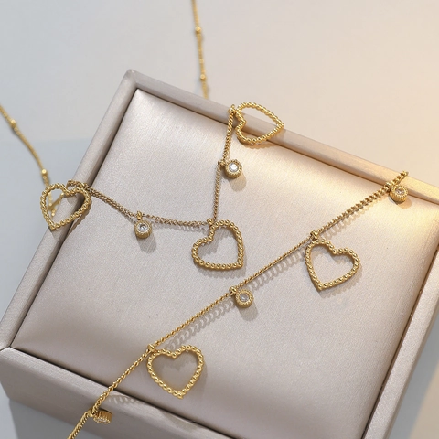 Collar Y Pulsera De Acero Inoxidable Minimalista Francés Con Colgante De Corazón Dorado Y Amuletos Redondos De Circonia Para Joyería De Mujer