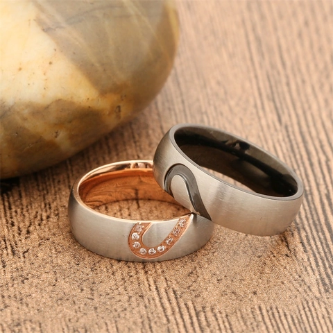 Brushed Titanium Steel Heart Splicing Ring With Zirconia Inlaid Geometric Jewelry For Lovers Wedding Finger Ring