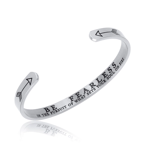 Edelstahl Inspirierender Gravierter Armreif Be Fearless Pursuit Offener Armreif Für Damen Herren Pfeil Design Motivierender Schmuck Geschenk