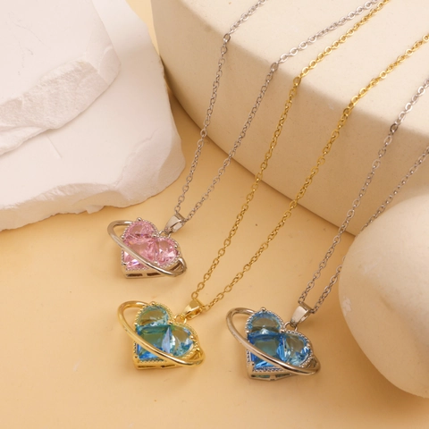 Fashion Stainless Steel Heart Planet Pendant Necklace For Women Gold Silver Plated Zirconia Sweet Commute Jewelry Gift