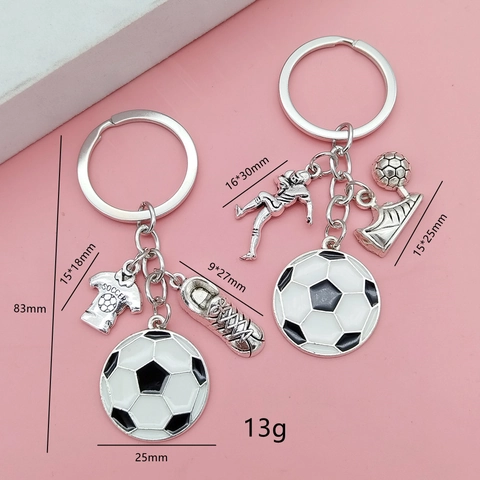 Porte-clés Sport Football Basketball Rugby pour Fans Cadeau Ornement Sac à Dos Alliage de Zinc Émail Ballon Chaussure Maillot Pendentif