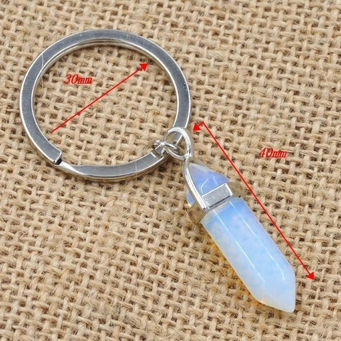 Porte-clés en Pierre Naturelle Prisme Hexagonal Cristal Pointe Pendentif en Alliage de Zinc pour Femmes Hommes Accessoires de Sac Cadeau