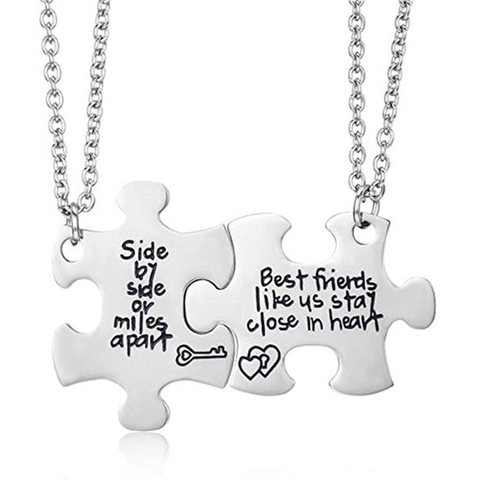 Set Collana e Portachiavi Amicizia Puzzle Side By Side Or Miles Apart Best Friends in Lega con Pendente Cuore e Chiave Gioielli