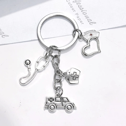 Portachiavi in Metallo a Tema Medico Regalo per Infermiera Medico Stetoscopio Siringa Ambulanza Cappello Pendente a Cuore Portachiavi in Lega Argento Gioielli