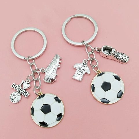 Porte-clés Sport Football Basketball Rugby pour Fans Cadeau Ornement Sac à Dos Alliage de Zinc Émail Ballon Chaussure Maillot Pendentif