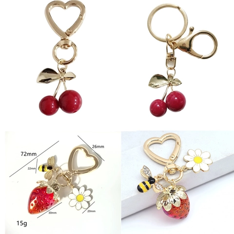 Portachiavi Dolce a Forma di Cuore Con Ciondolo a Ciliegia Fragola Ape Fiocco Accessori per Borse Frutta Creativi per Donne Ragazze