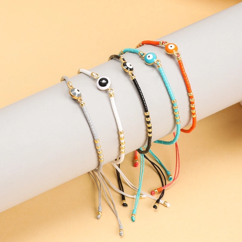 Bracelet Bohème Fait à la Main en Perles Mauvais Œil pour Femmes Perles de Verre Réglables Bijoux de Protection Cadeau