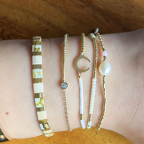 Bohemian Stackable Tila Bead Bracelet Set For Women Moon Pendant Glass Artificial Pearl Alloy Beaded Stretch Bracelet Ethnic Couple Jewelry Gift