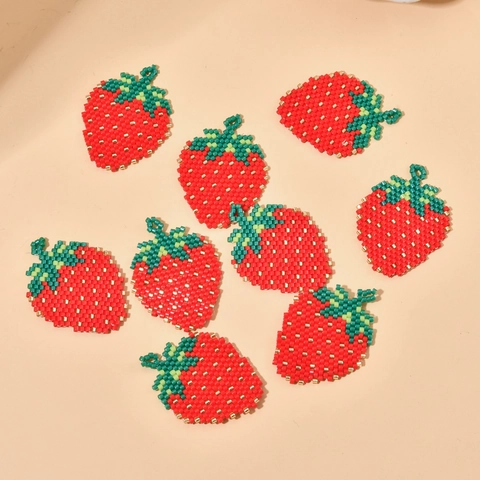Handmade Glass Seed Bead Beetle Strawberry Charm Pendant For DIY Jewelry Making Necklace Bracelet Decoration Craft Accessory