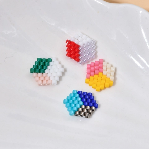 Perline di Vetro Tessute a Mano a Forma di Esagono Patch DIY Blocco di Colore Geometrico Accessori per Orecchini Collana
