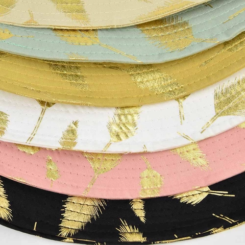 Women Fashion Gold Feather Print Bucket Hat Cotton Large Brim Sun Hat Gold Stamping Basin Hat For Outdoor Beach Travel