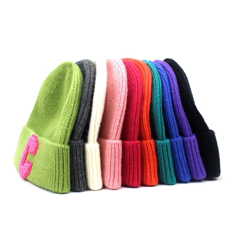 Berretto a Maglia a Costine con Patch Lettera C da Donna Morbido Caldo Acrilico Invernale con Risvolto Casual Outdoor Skullies Donna