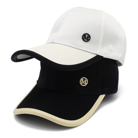 Berretto da Baseball Regolabile da Donna in Cotone Mercerizzato con Distintivo in Metallo M Protezione Solare Outdoor