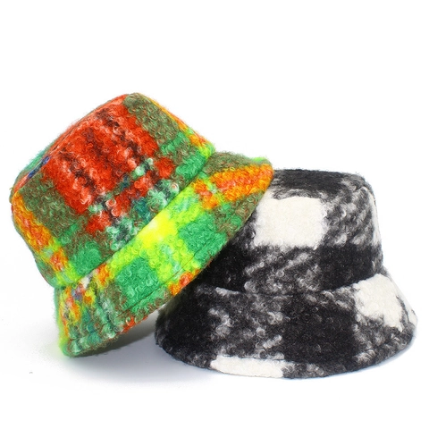 Women Winter Faux Lambswool Bucket Hat Warm Plaid Checkerboard Fleece Fisherman Hat Retro Windproof Outdoor Autumn Winter Cap
