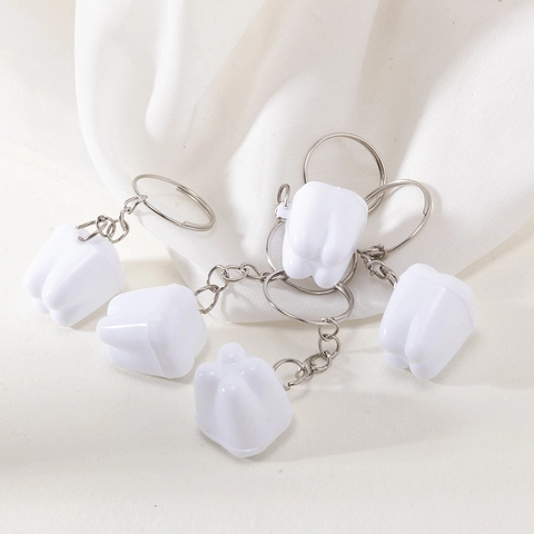 Simulation Tooth Shape Keychain Plastic White Molar Denture Pendant Bag Charm For Kids Students Dentist Gift