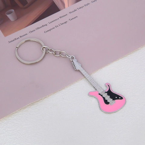 Creative Mini Electric Guitar Keychain Metal Enamel Musical Instrument Pendant Bag Charm Accessory For Music Lovers Rock Style